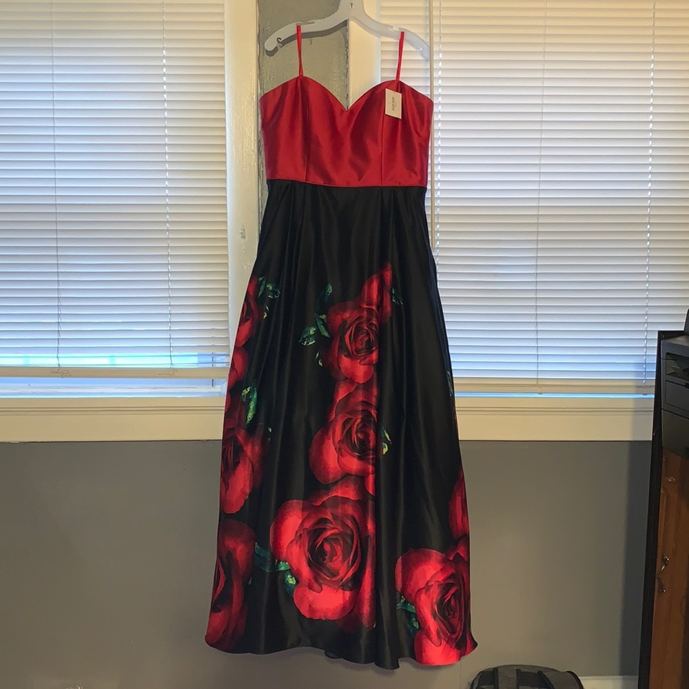 DAVIDS BRIDAL PROM DRESS
